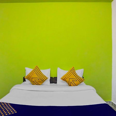 Spot On Raj Hotel Vip Near Worlds Of Wonder Kālkāji Devi 외부 사진