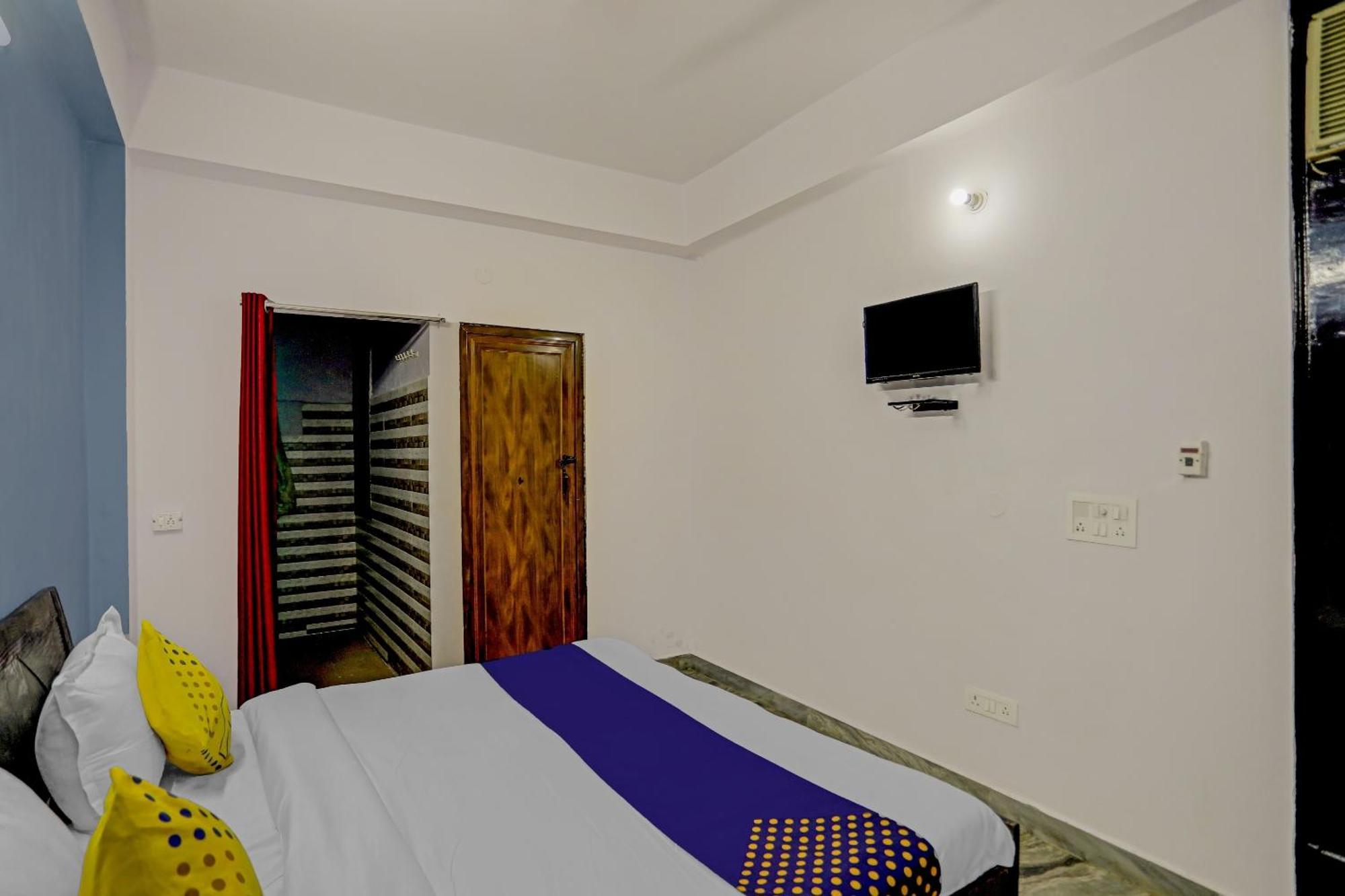 Spot On Raj Hotel Vip Near Worlds Of Wonder Kālkāji Devi 외부 사진