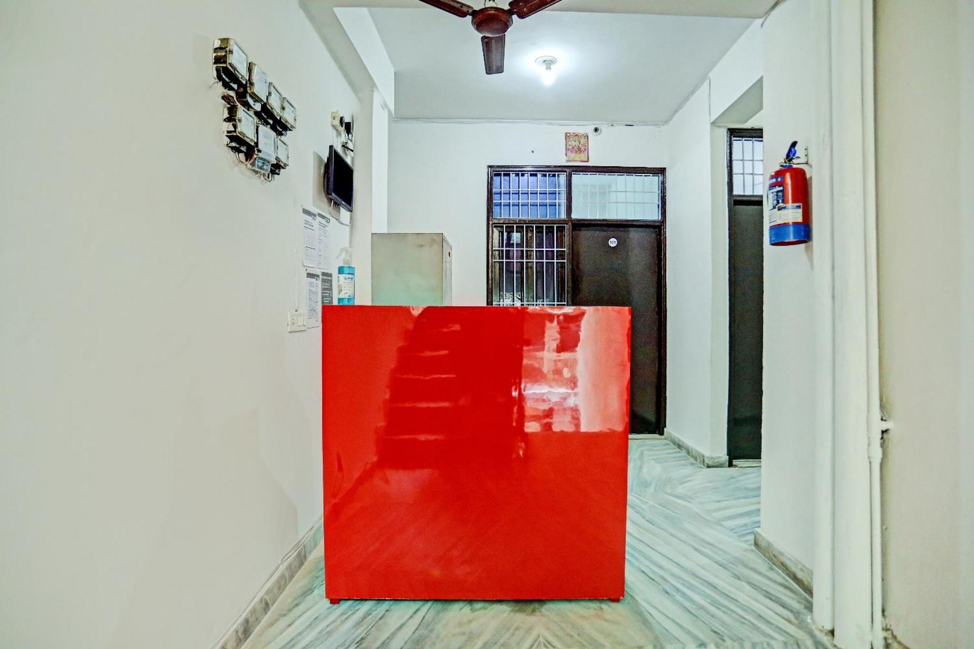 Spot On Raj Hotel Vip Near Worlds Of Wonder Kālkāji Devi 외부 사진