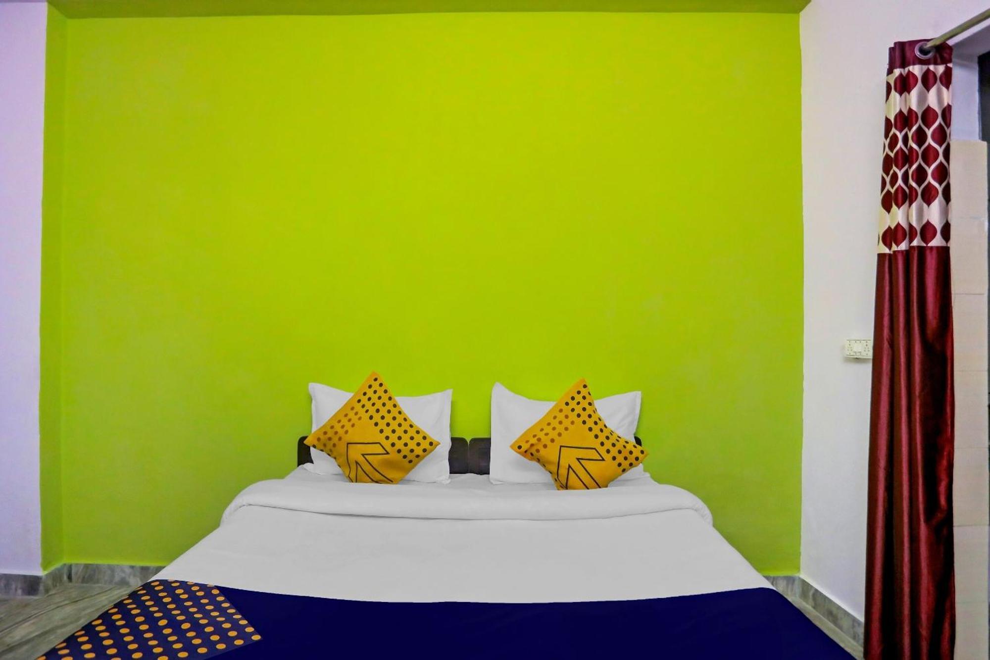 Spot On Raj Hotel Vip Near Worlds Of Wonder Kālkāji Devi 외부 사진